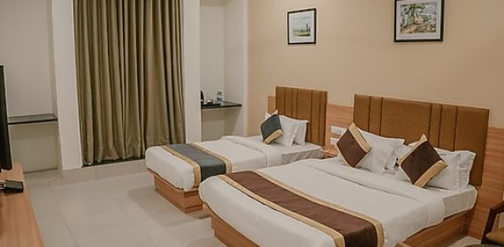 Delhi Shree Dham, Vrindavan